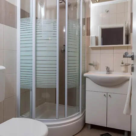 Lile 1 Guest house *