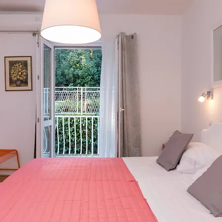 ゲストハウス Lile 1 3*